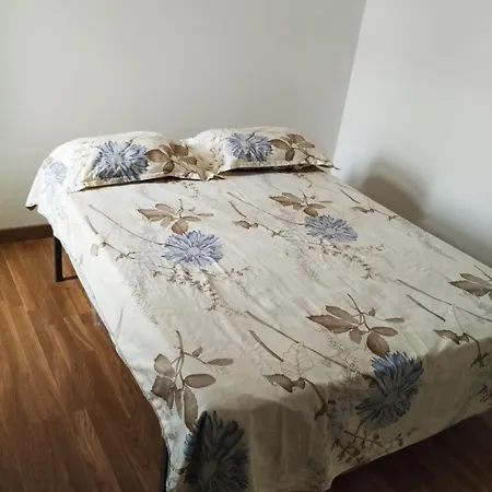 Alojamento Jamcadesa Proximo A Praia Bunheiro